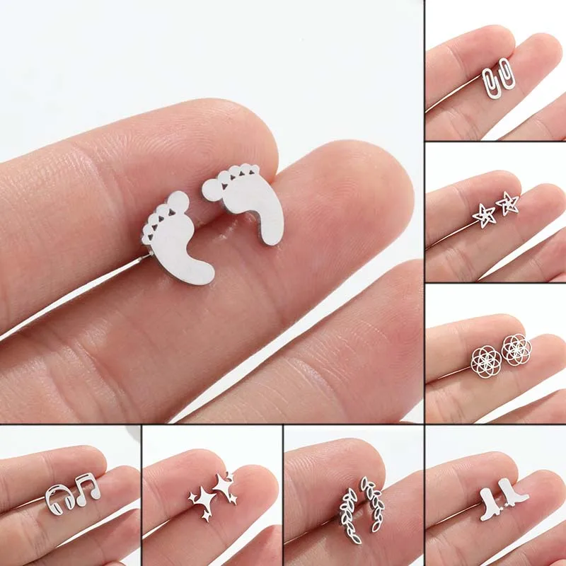 Shuangshuo Staubkess Steel Stud Earrings Cartoon Classic Small Cute Simple Little Feet Foot Earrings for Women Girlfriend Gift