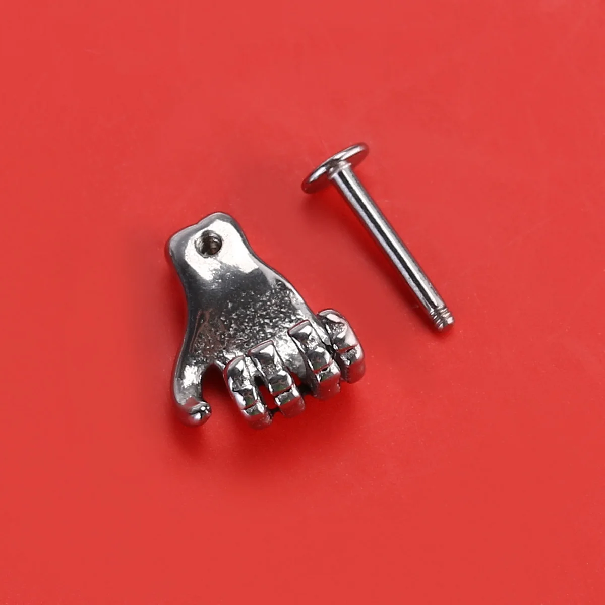 Anelli per labbra a mano alla moda, leggeri, durevoli, dal design alla moda, gioielli regalo portatili, borchie per piercing al labbro