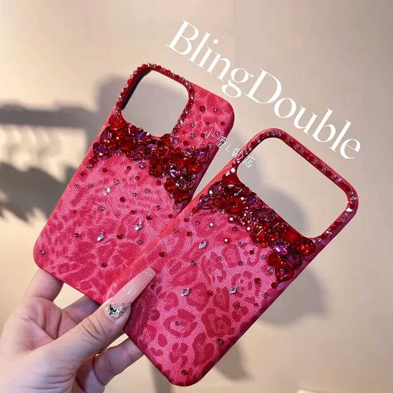 

Customized version, leather leopard print and red rhinestone glittering phone case, suitable for iPhone