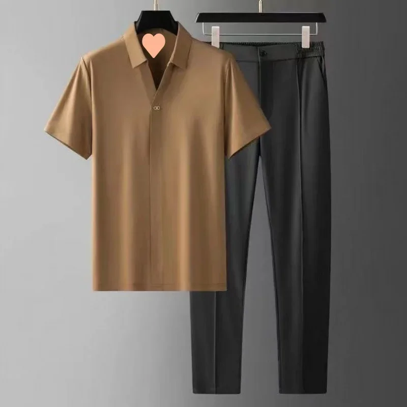 

Лето 2025 г., ультратонкая шелковая шелковая бесшовная рубашка с короткими рукавами для катания на коньках, деловой повседневный спортивный комплект из двух предметов