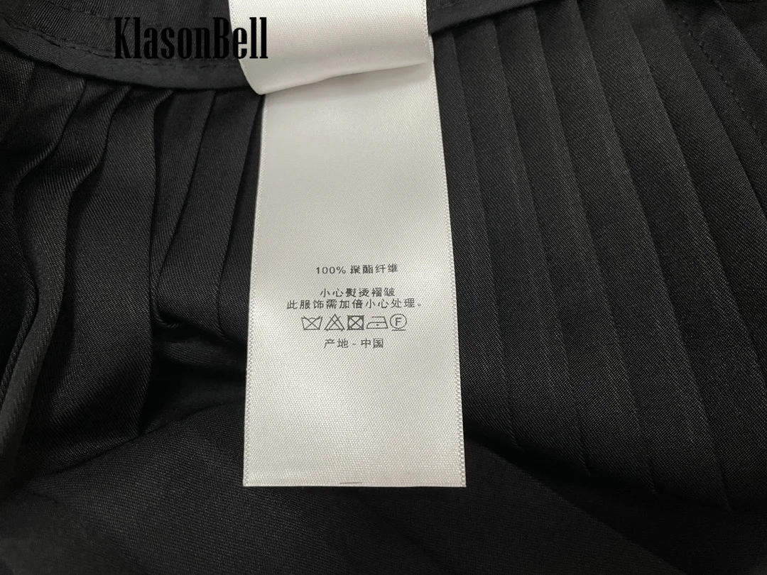 8.29 KlasonBell Women\'s Fashion Metal Buckle Sashes Collect Waist Pleated Skirt Black All-matches Back Zipper Mini Skirt