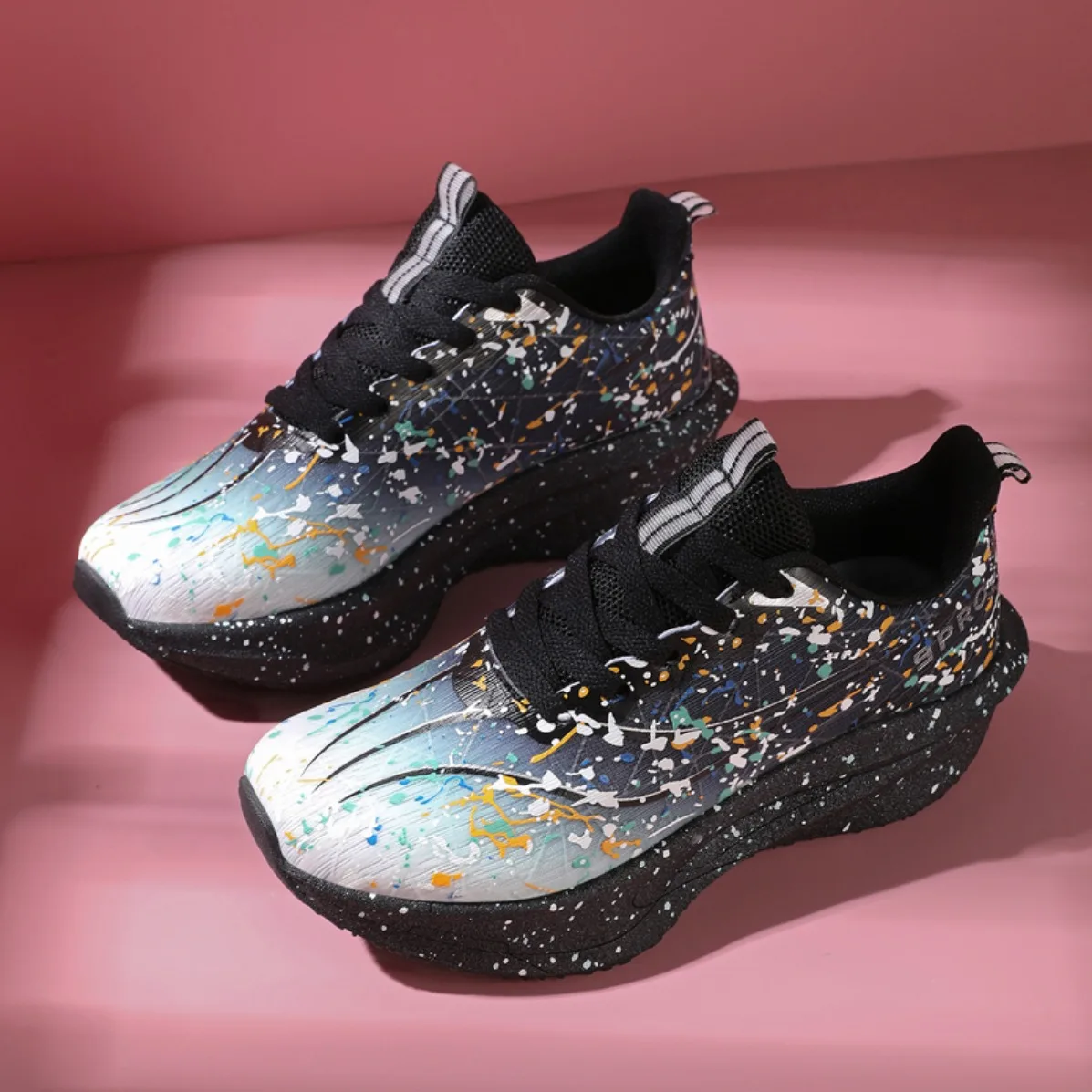 New Men Women Gradient Carbon Plate Running Shoes Shock Absorbing Breathable Lightweight Non-Slip Training Sneakers