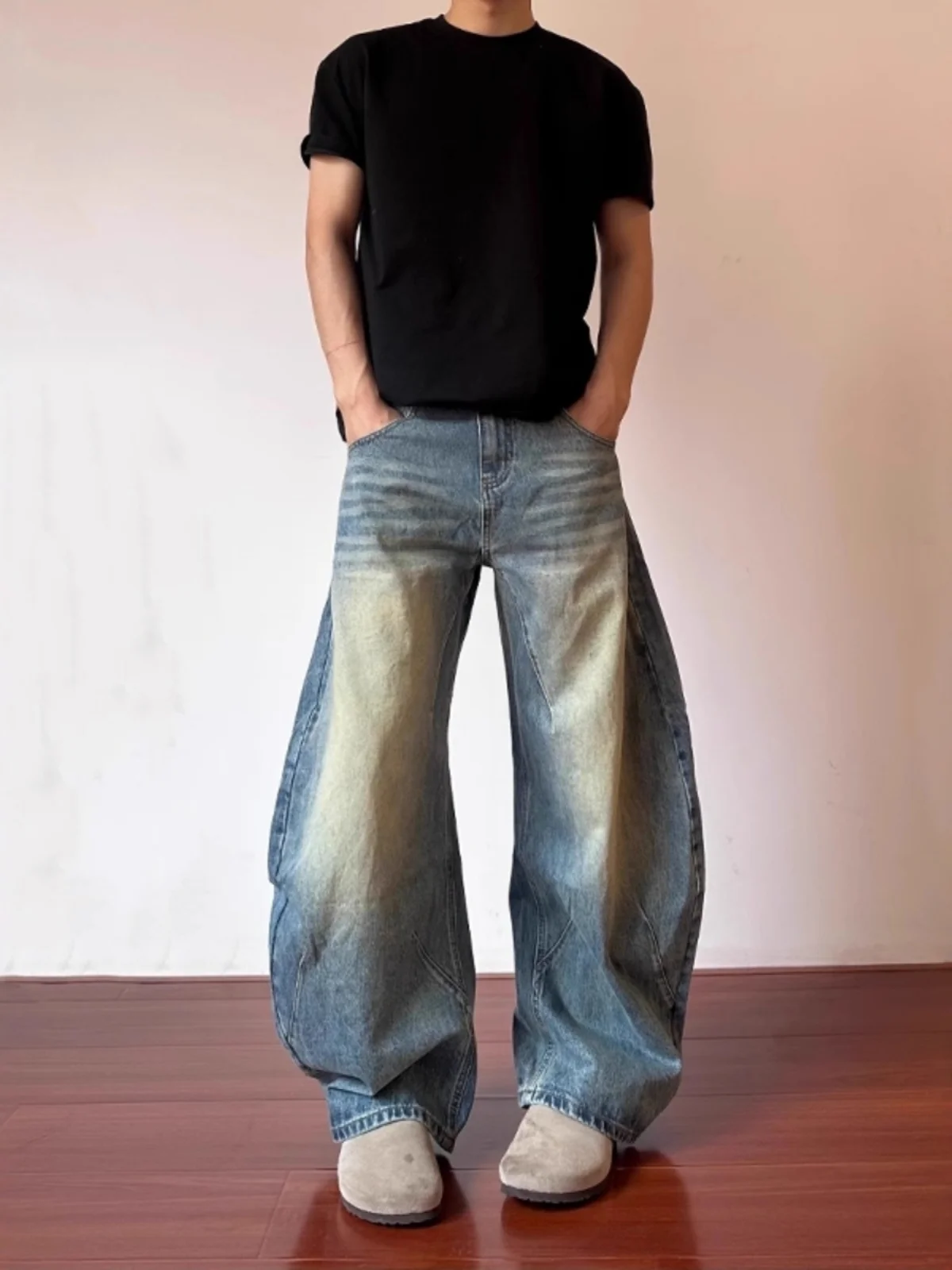 Retro American Desi…