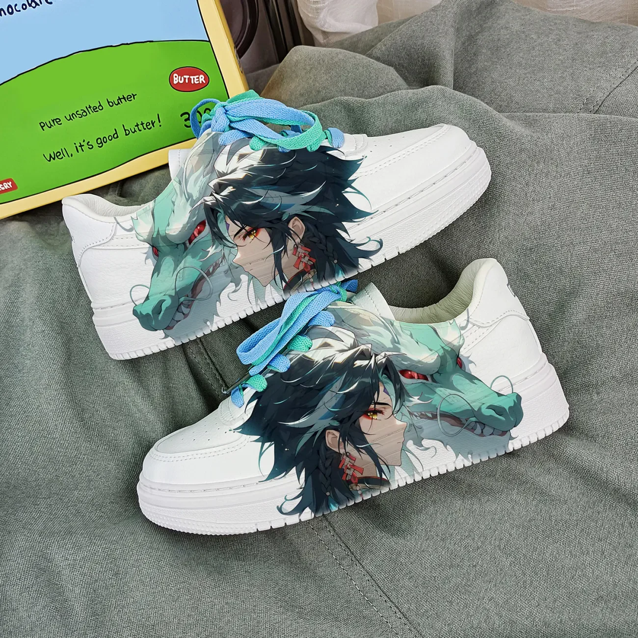

Anime Genshin Impact Xiao Cosplay Anime Little White Shoes Student Flat Bottom Casual Sports Shoes Halloween props gift