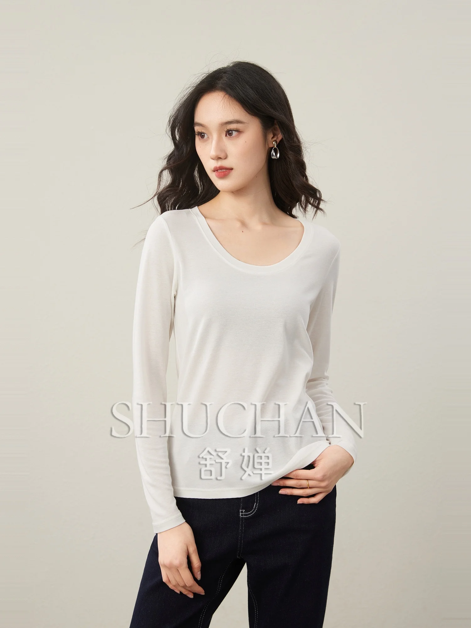 2025 Skin-friendly and Breathable, Recycled Cellulose Fiber Round Neck  T-shirts Women Long Sleeve Top T-shirts for Women