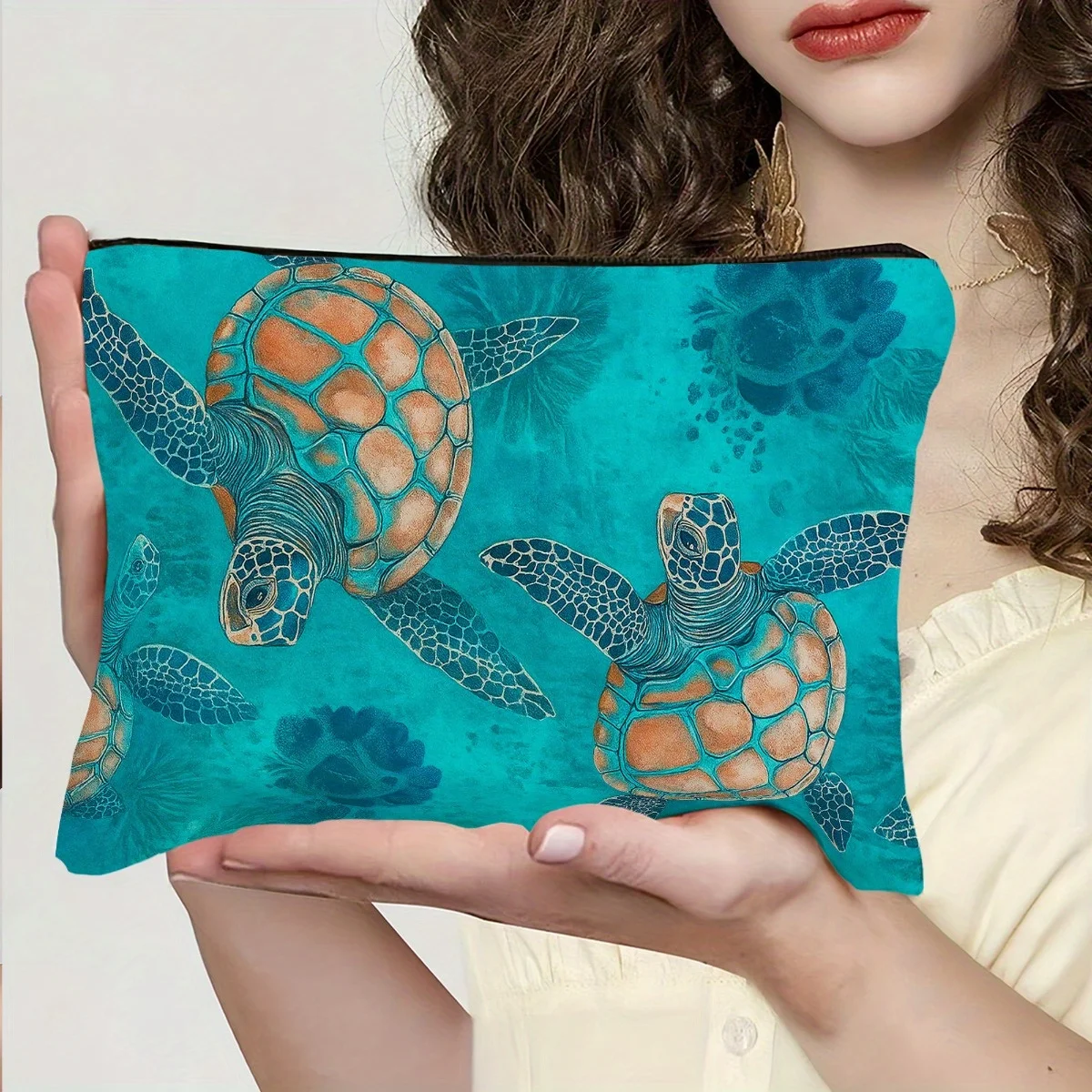 Fashion Cosmetic Bag with Zipper Travel Cosmetic Organizer Bag for Bathroom Use, Durable Fabric Material with Sea Turtle Design