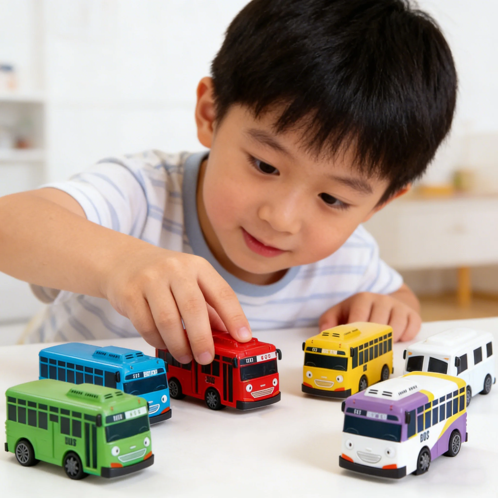 

Korean Anime Tayo the little bus mini Plastic Pull Back Blue Tayo Gani Yellow Lani Green Red Rogi car model for kids Boy gift