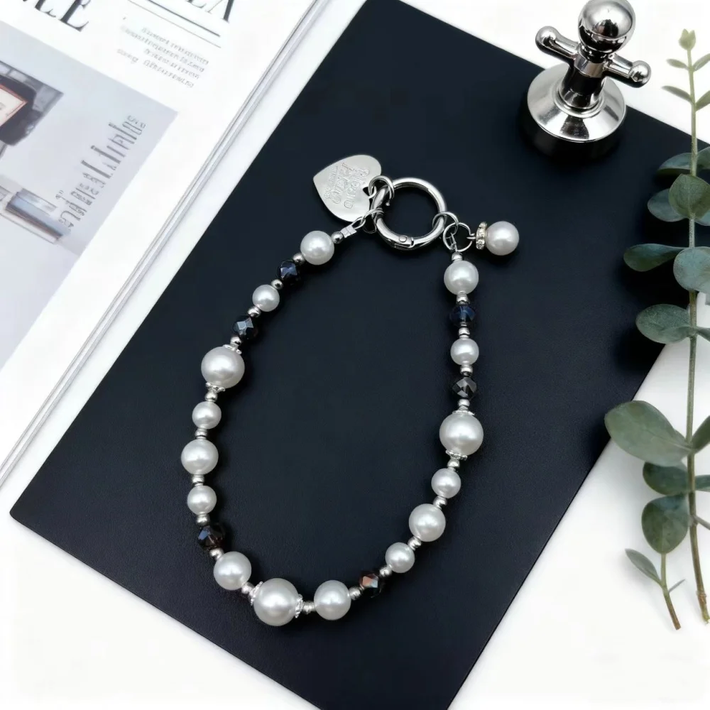 Mobile phone lanyard short wrist strap pearl heart phone case chain bag keychain universal pendant versatile