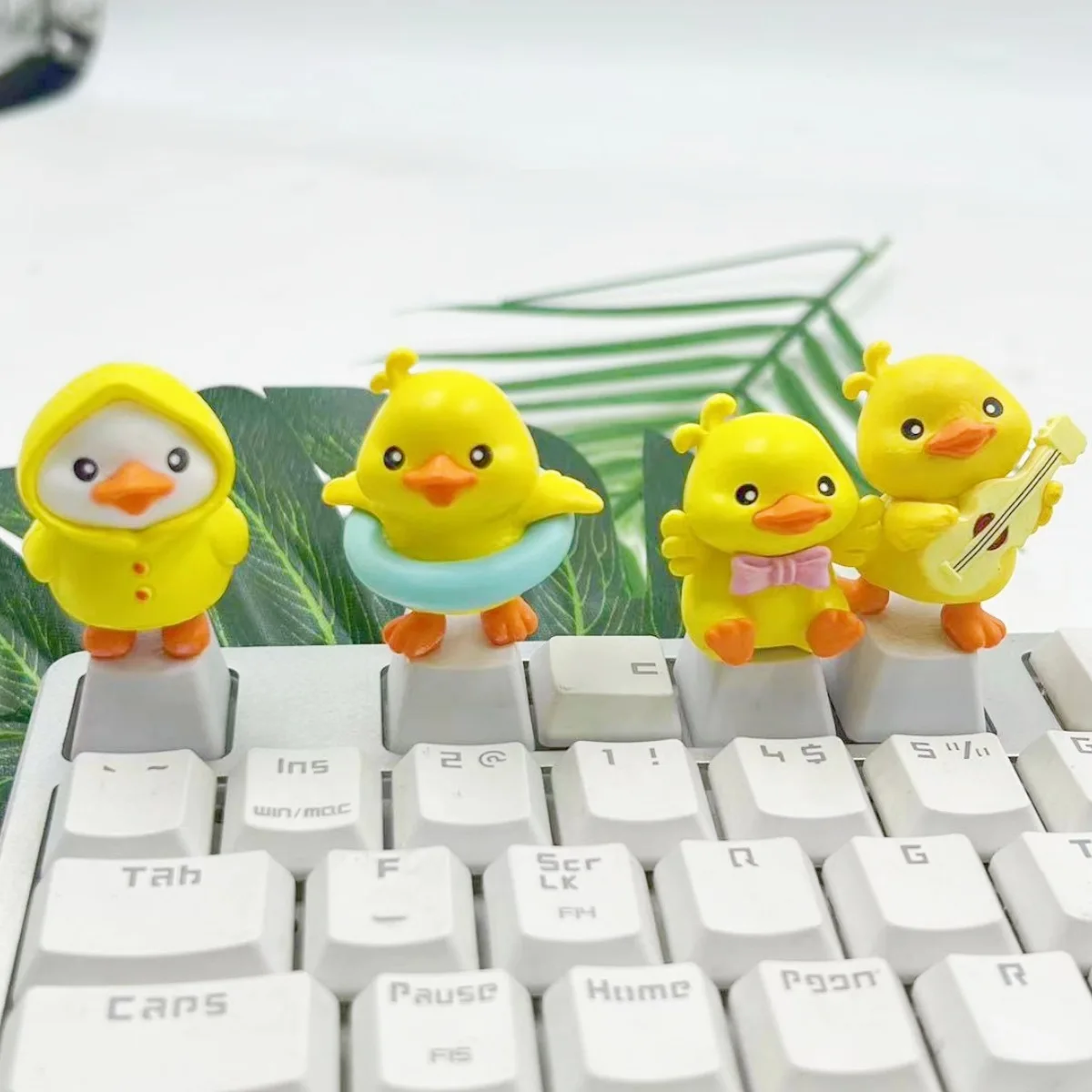 Simpatici tasti ESC fatti a mano fai-da-te Regalo personalizzato Cartoon Anatra gialla Copritasti 3D Asse trasversale Tappo meccanico Personalità Artisan Keycap