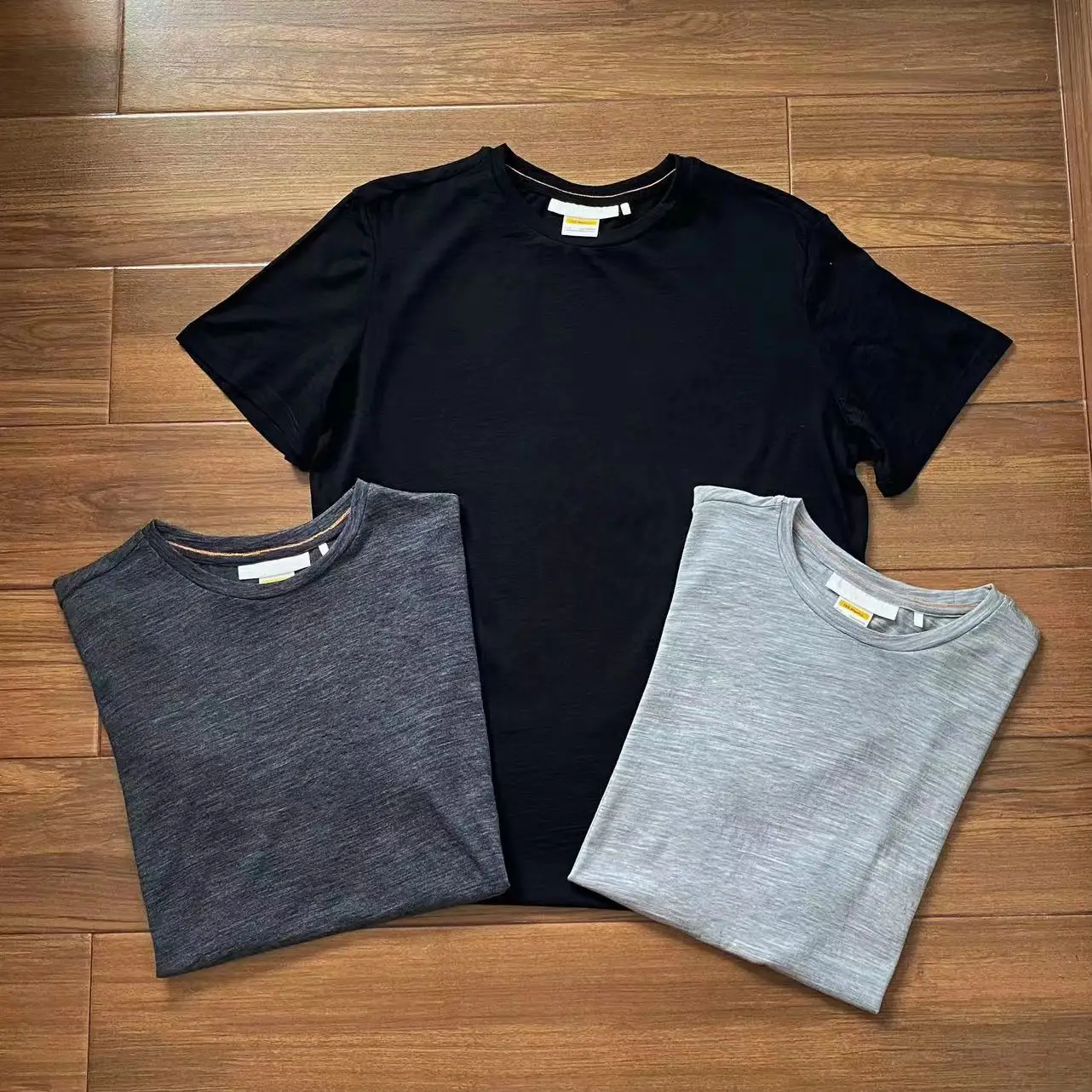 Icbker Merino Wool round Neck Short Sleeve Lightweight Summer Casual Breathable Sweat Absorbent Odor Control T-Shirt