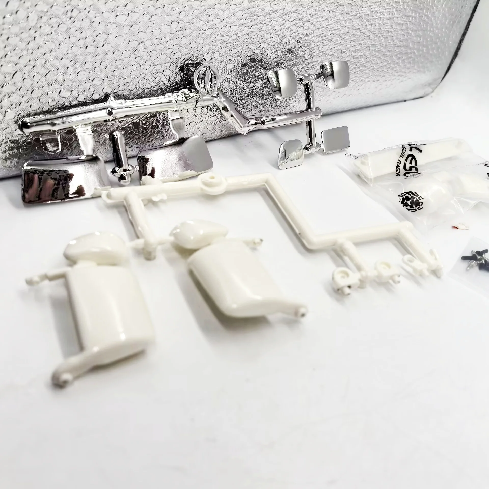 

Комплект зеркал заднего вида RC 1/14, зеркала заднего вида с защитой от грязи для самосвалов Tamiya, а также для моделей грузовиков SCANIA, MAN, VOLVO, запчасти для самостоятельной сборки