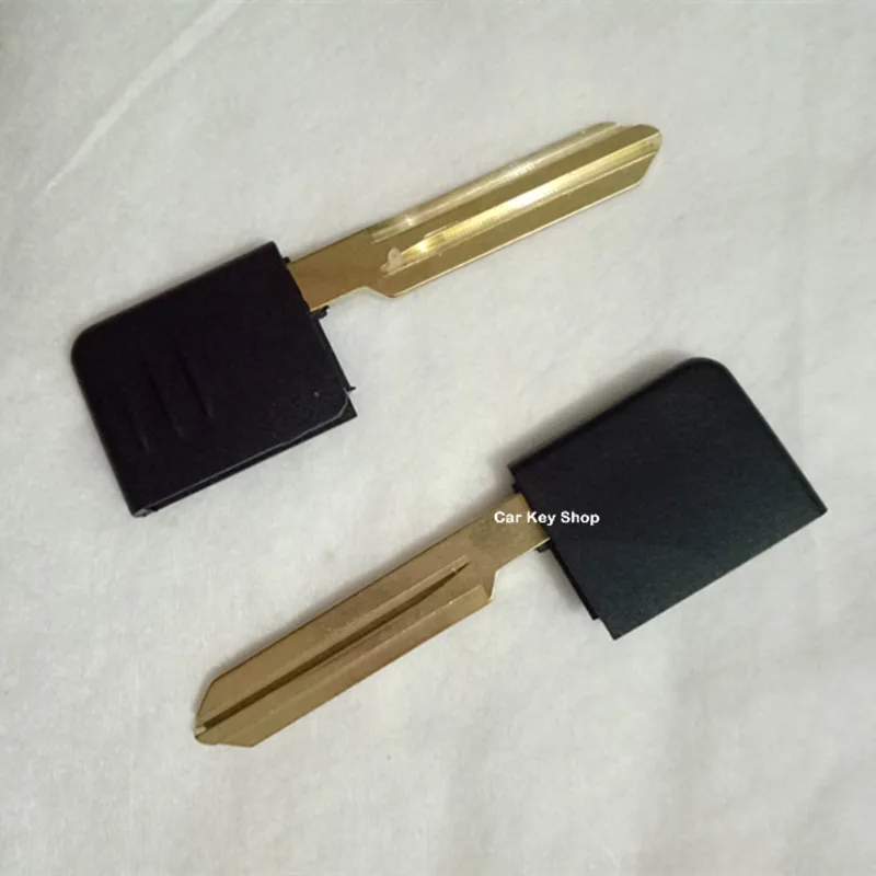 

2pcs New Uncut Smart Insert Emergency Key Small NSN14 Blade Fit For Nissan Teana Card Insert Key Fob