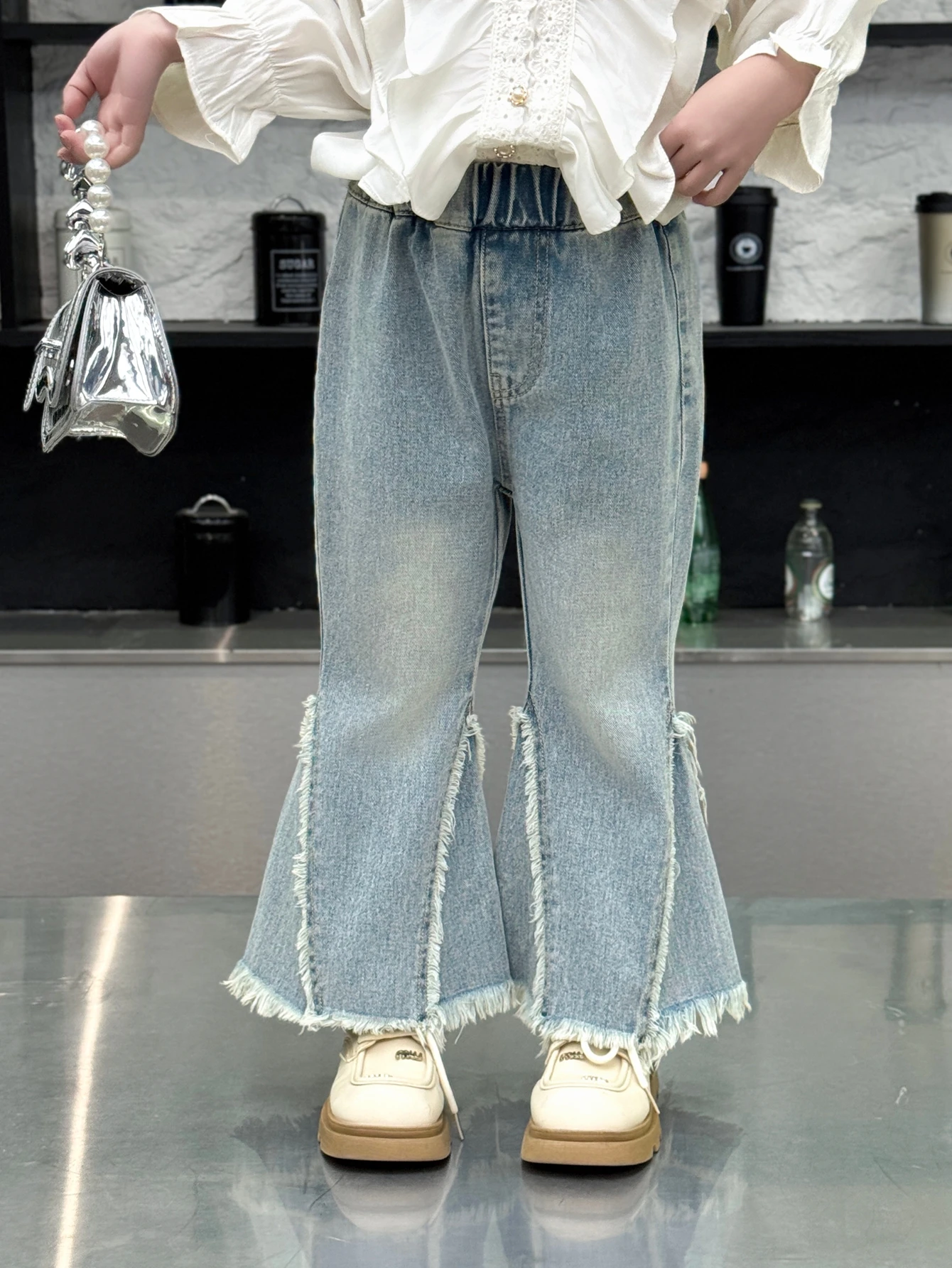 Kids Girls Y2K Flare Jeans, 2026 New Fashion Light Blue Frayed Denim Bell Bottoms, Casual Retro Trousers For Daily Wear