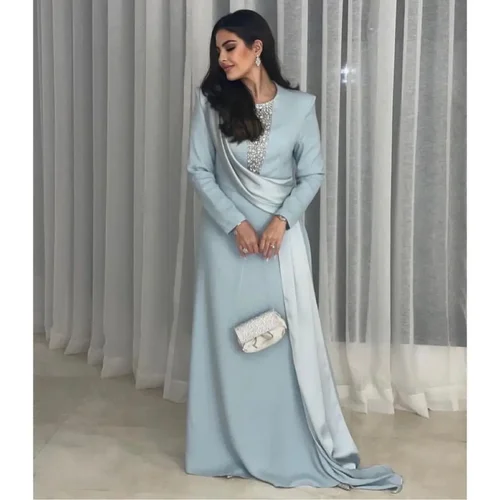 Abbigliamento da festa e vacanza