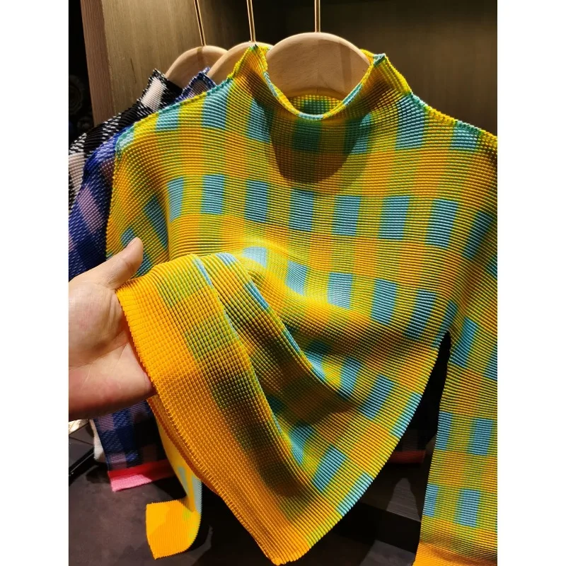 Miyake Pleated T-Shirt New Fashion Pleated Corn Grain Base Shirt Color-Block Plaid Half-High Collar Elastic Commuter Long Sleeve