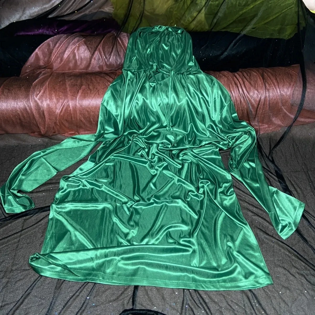 Vestido de dormir hecho a mano para hombre, tacto sedoso, satén suave, Material de aleta, Top, pijama suave, disfraces de fiesta, Cosplay