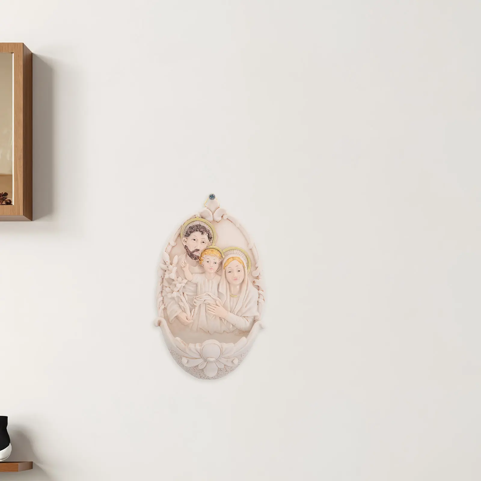 Holy Family Resin Wall Mounted Holy Water Font Religious Plaque Virgin Jesus Catholic Home Spiritual Wall Decor