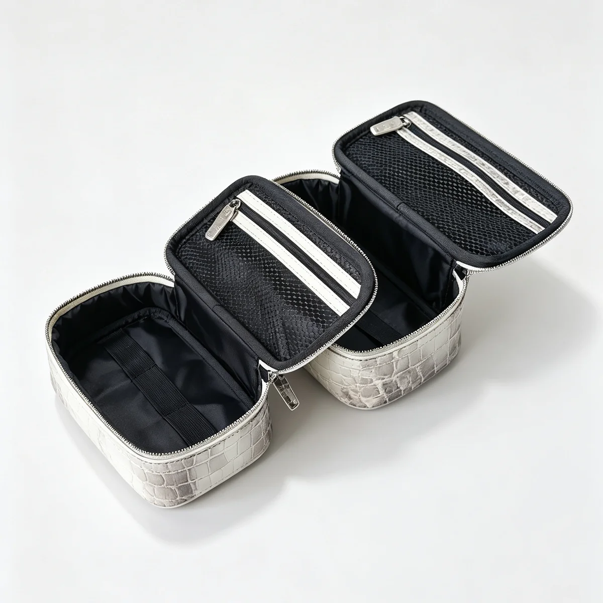 Neue Echte Leder-Kosmetiktasche mit Krokodilmuster Reise-Toilettenartikel-Organizer Tragbare Handtasche Make-up-Aufbewahrungsbeutel mit Initialen – Detail 11