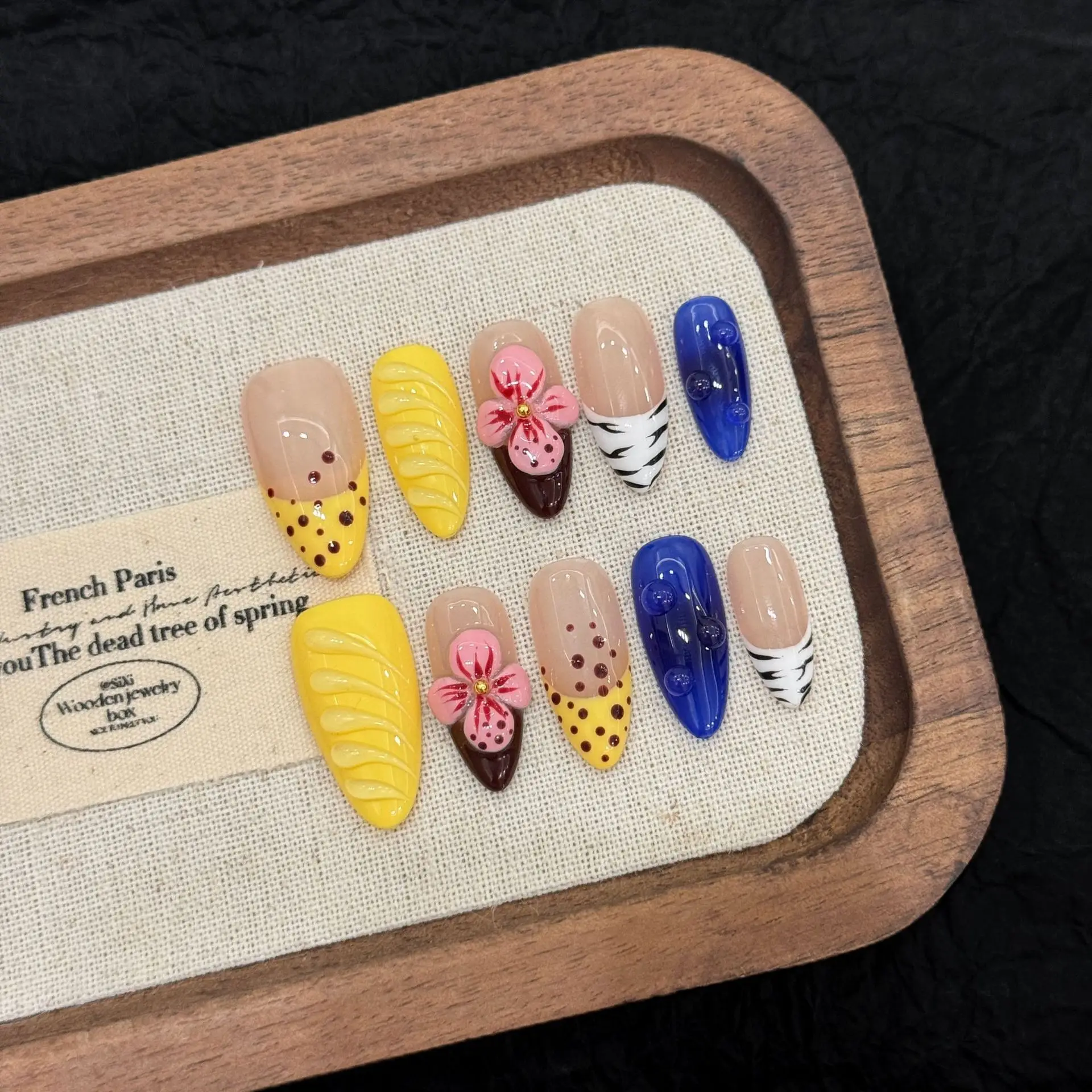 

10pcs Dopamine 3D Carving Flower Press On Nails Handmade Yellow Blue Almond French Style False Nails Hawallian Summer Fake Nail