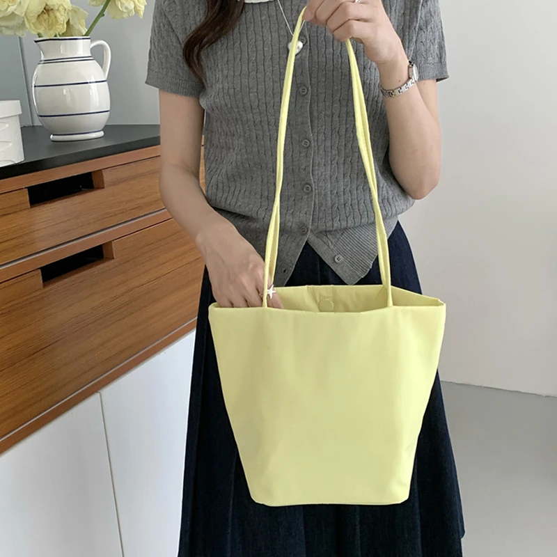 

Minimalist Solid Color Nylon Tote Bag Korean Style Large Capacity Shoulder Bag Casual Underarm Handbag Women Daily Commute Tote