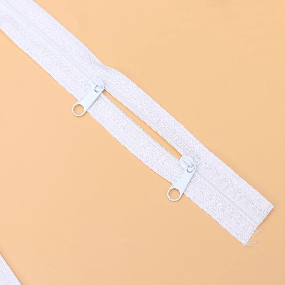 

10Pcs Nylon Quilt Cover Zipper Smooth Two Pull Head Sturdy Lightweight for Luggage Tent DIY Sewing Long Zippers White 1m