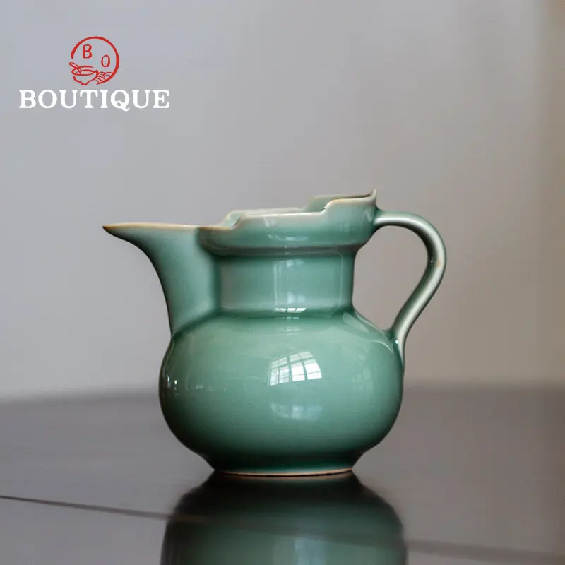 

Yue Kiln Celadon Chahai Fair Cup Tea Pitcher Ceramic Tea Dispenser Cup Household Kung Fu Tea Set Teaware Tea Ceremony Teacups