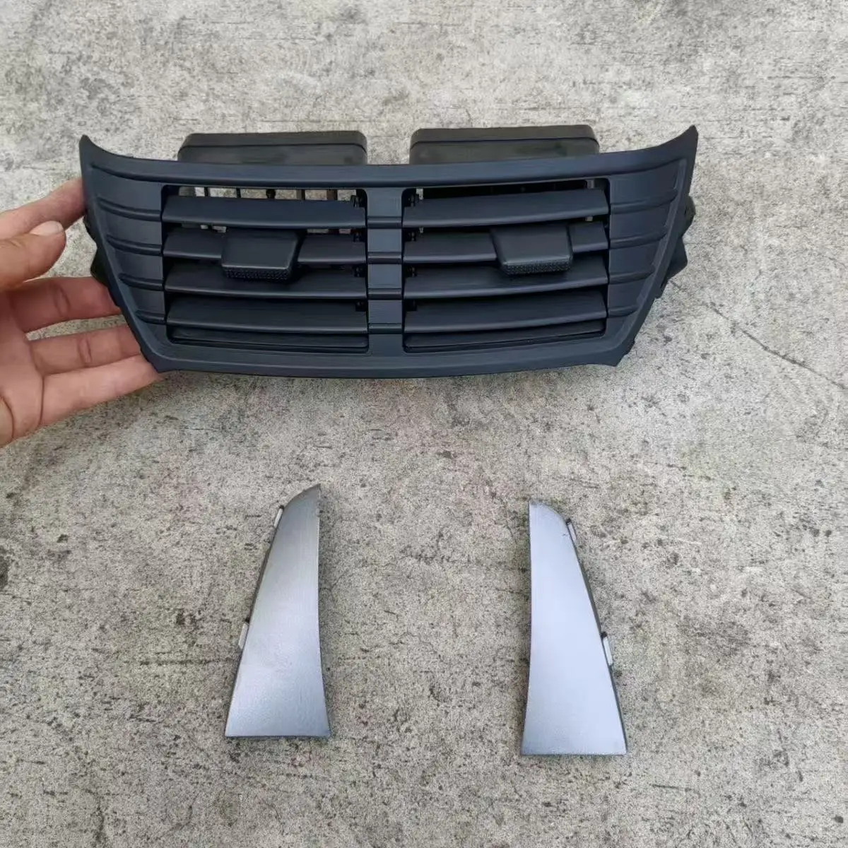 For Suzuki Alto/NISSAN Pixo/Maruti A-Star Special Instrument Panel Central Vent Air Conditioning Outlet Fan Blade 2003-2015