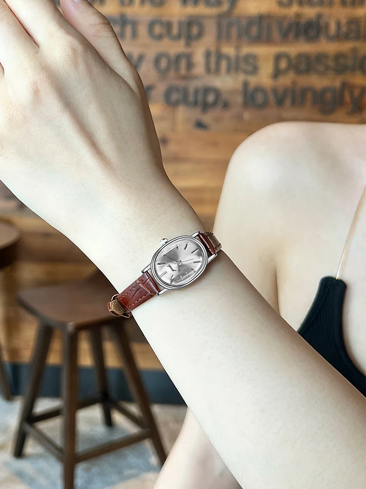 Elegant women's wristwatch, small and exquisite, high-end women's watch with a retro dial, unique wristwatch, women's accessory.