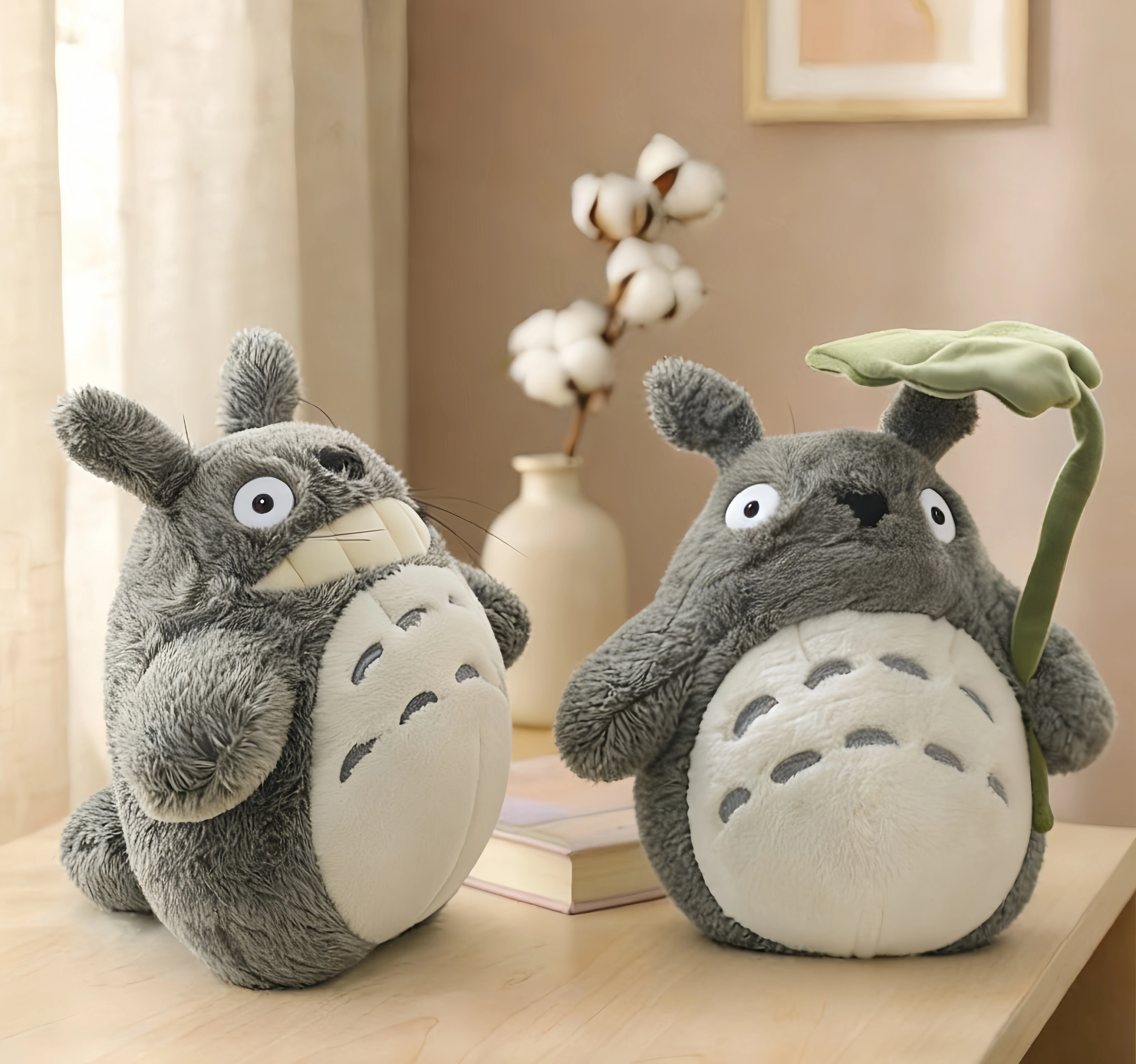 

Cartoon Totoro Plush Toy Laugh Heartily Stuffed Anime Totoro Lotus Leaf Peluche Cuddly Totoro Pillow Doll for Xmas Gifts