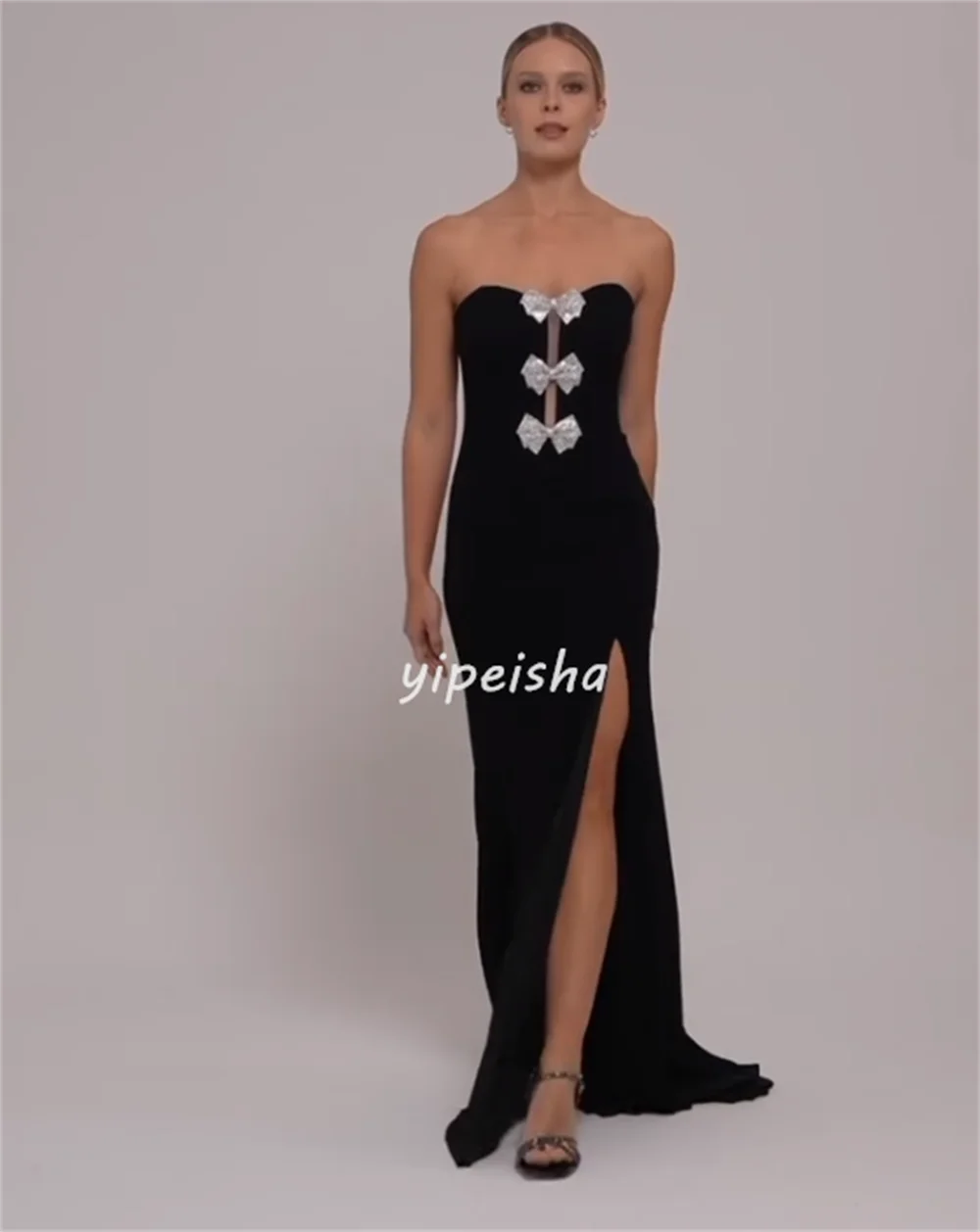 Moda personalizada clássico jérsei arco plissado em linha reta sem alças vestidos longos sob medida vestidos de ocasião estilo moderno combinando sexy