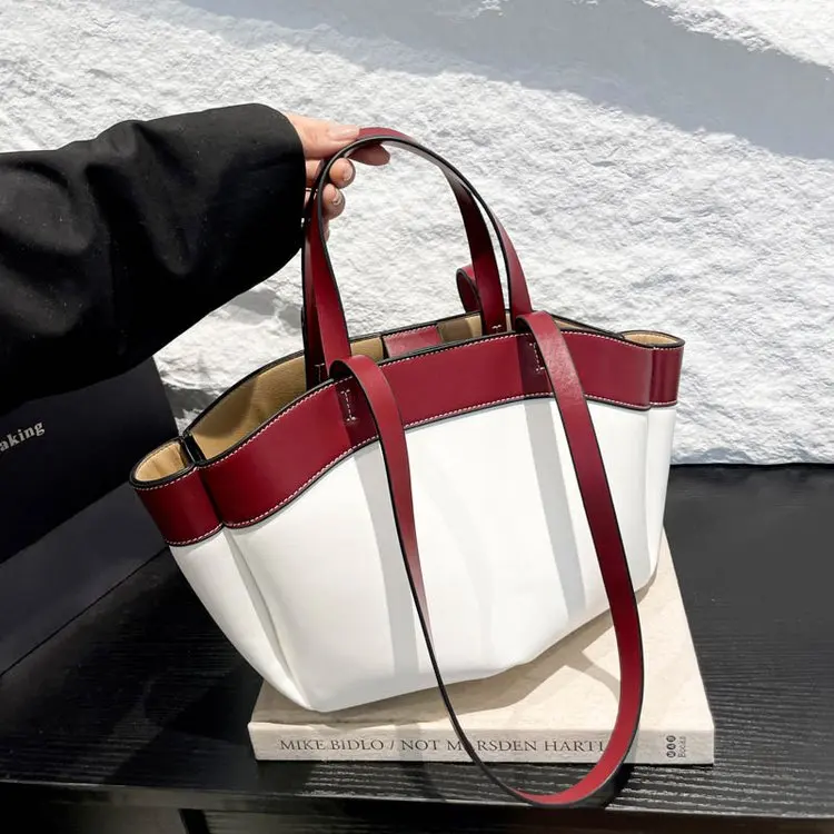 

Summer 2025 Leather Splicing Hobo Tote - Fashion Large Capacity Crossbody for City Exploration, Coffee Run & Effortless Luxe