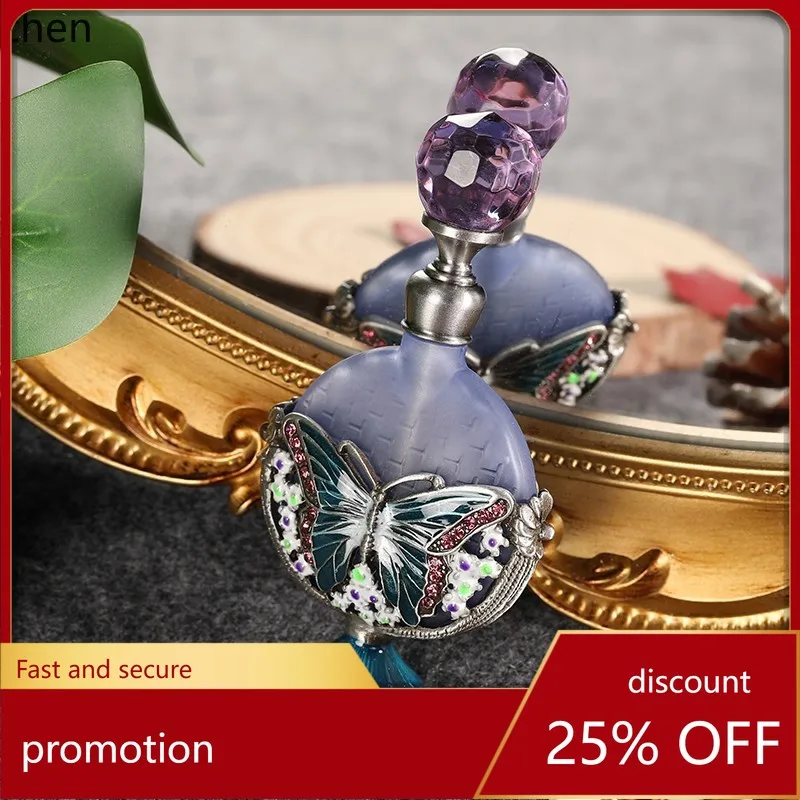 

YFY retro perfume fragrance bottle metal essential oil glass bottle pattern show color cosmetic packaging empty bottle