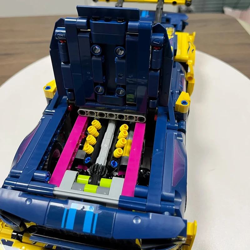 Hot Sales 973PCS Building Blocks Custom Creative Toys Ford Mustang Car DIY Unique Assemble Toys for Fans Birthday Surprise Gifts