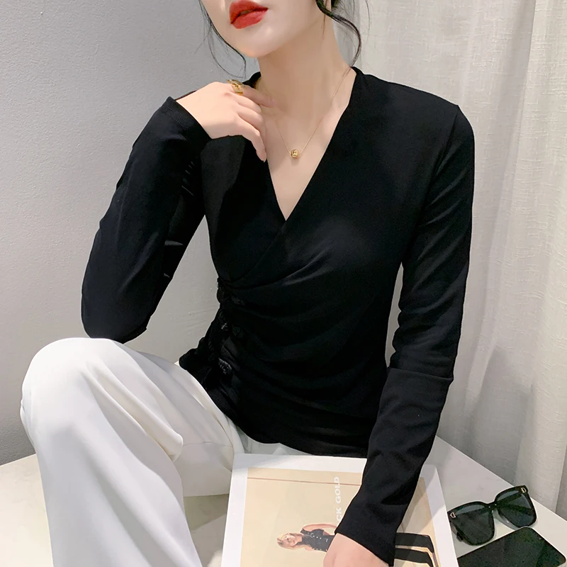 MadBlack European Clothes Tshirt Women V Necks Frog Buckle Slim Cotton Top Long Sleeve Elastic Tees New Autumn Spring T39112JC