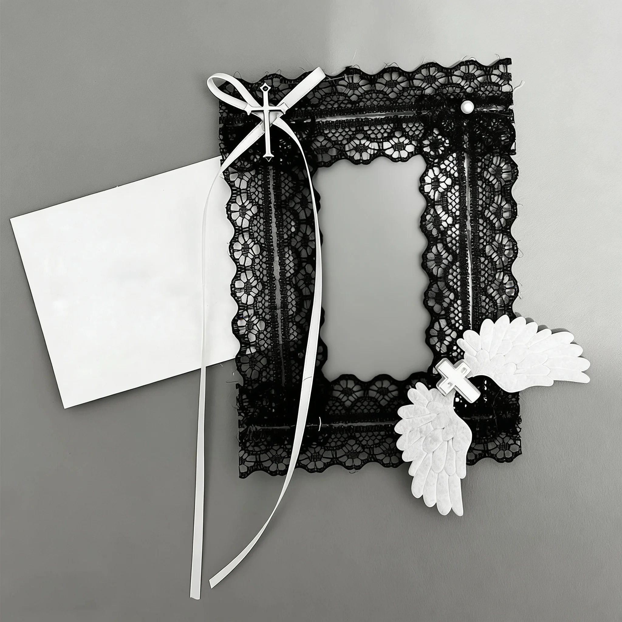 Handgemachte PVC-Kartenhülle Spitze Satin-Schleife Flügel-Dekor geraffter Rand Aufhängekette 3 Zoll KPOP Polaroid Anime Fotos Lolita tragbares Fan-Dekorzubehör – Detail 7
