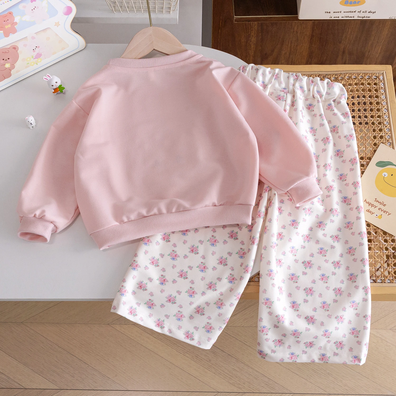 High quality Spring toddler kids Girls' clothes Outfits baby Sets Hoodie+Floral Pants Suits for children Girls' Cloth Sports set