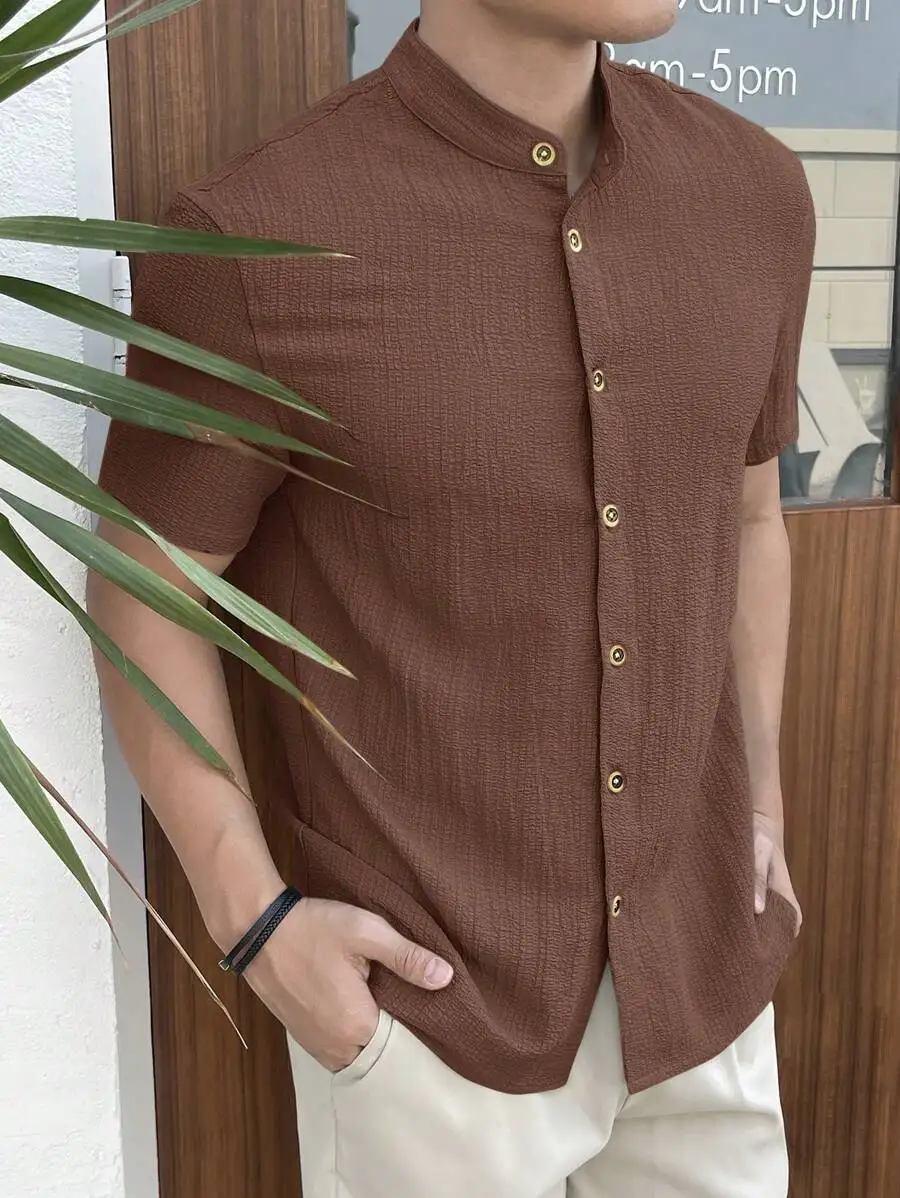 

Men's Solid Stand Collar Short Sleeve Shirt in Textured Brown Fabric