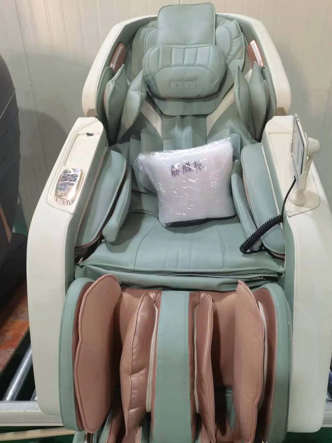 New Generation Multiple Manual Massage 3D Movement Pedicure Massage Chair