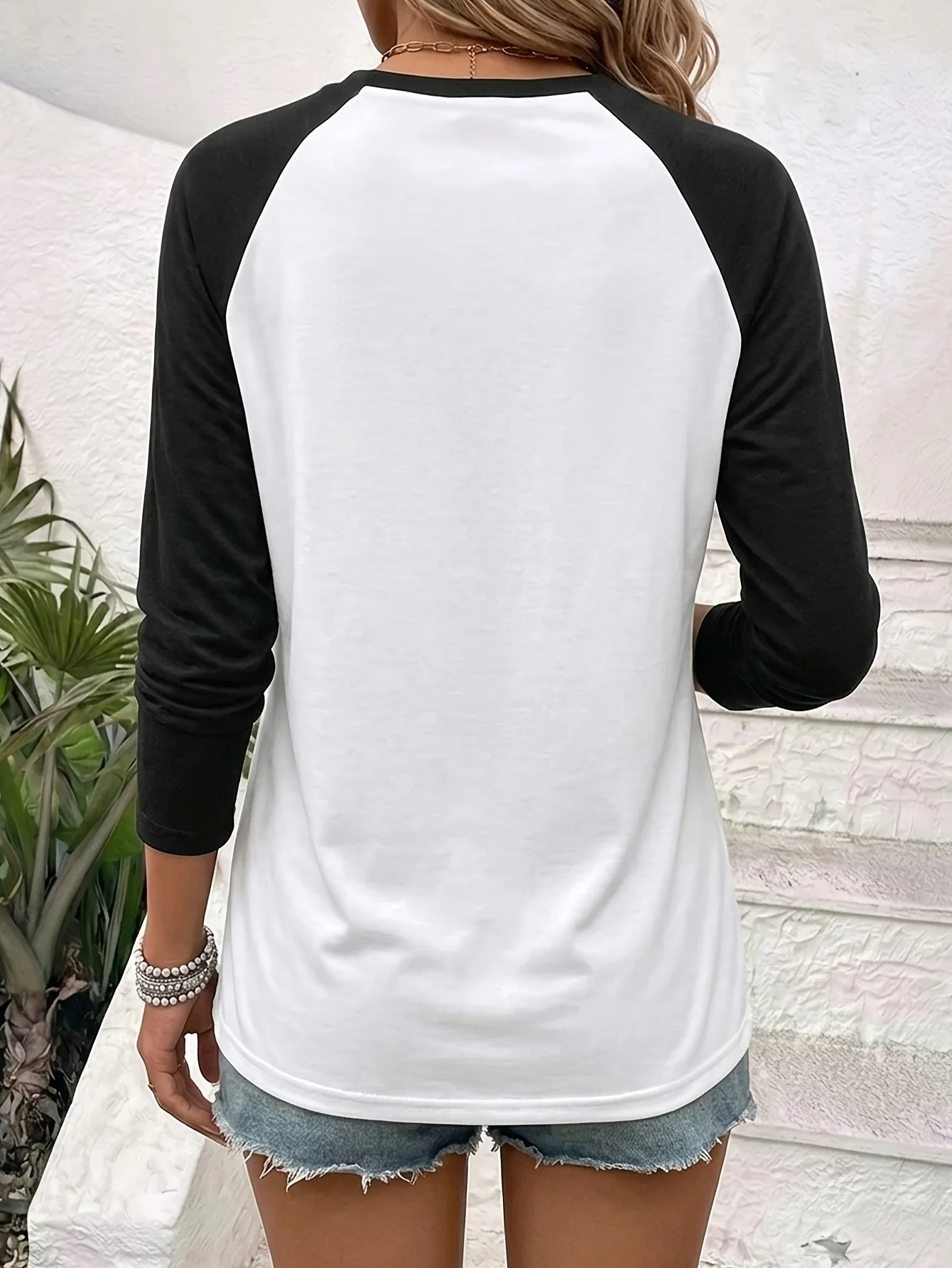 Women's Raglan Long Sleeve T Shirt with Curved VINTAGE Print Diamond Frame with 1974 Date Four-Pointed Star and LIMITED EDITION