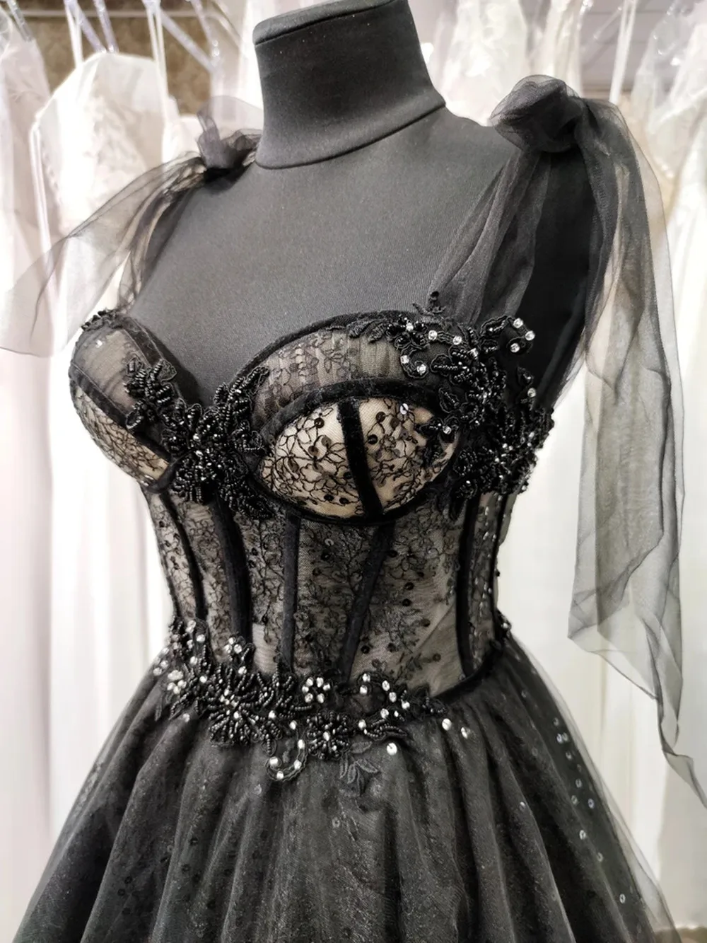 Gothic Black Wedding Dresses Sexy Ball Gown Prom Dresses Glitter Sweetheart Party Dresses Vestidos De Fiesta Customized