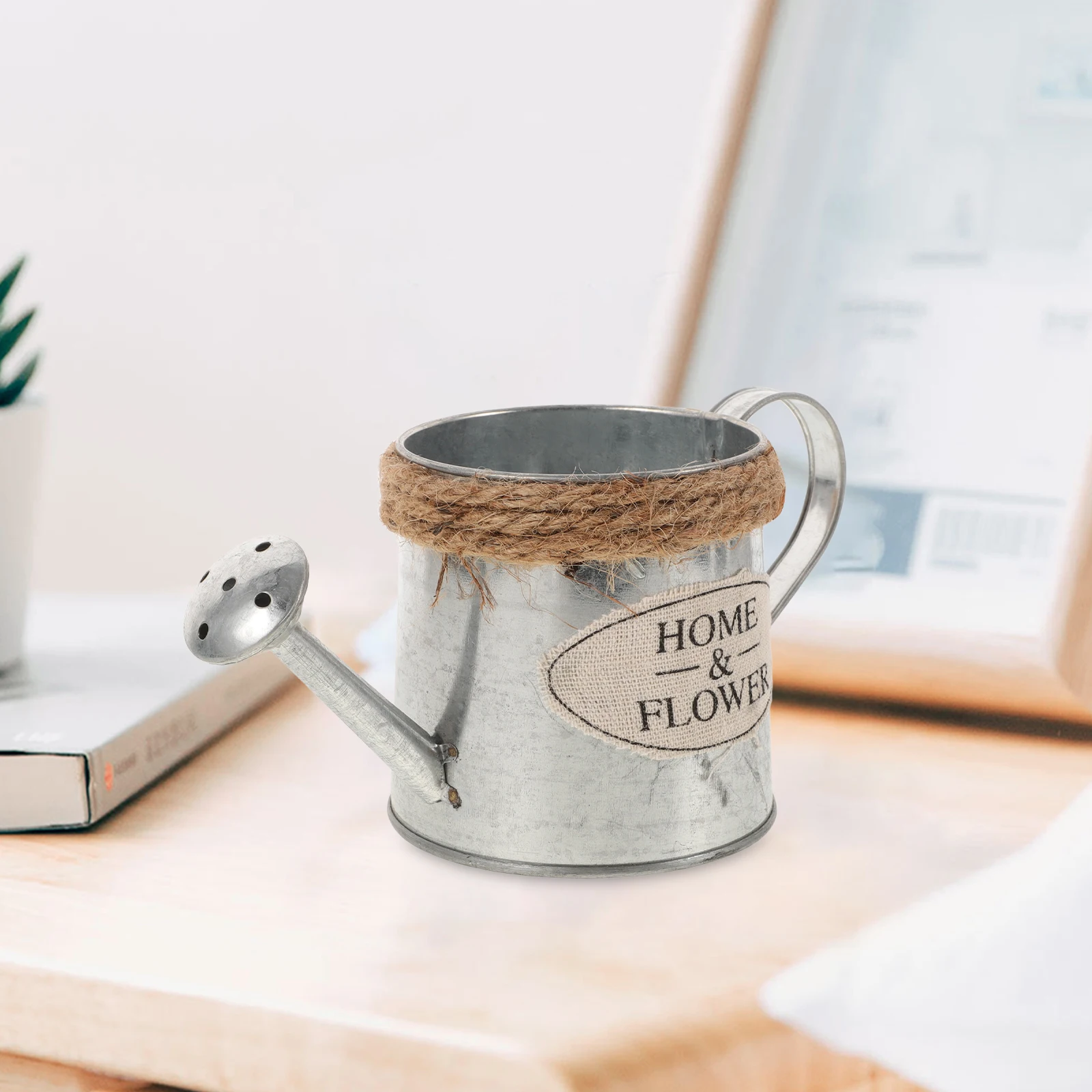 

Retro Iron Kettle Small Watering Can Decorative Bucket Plant Pot Vintage Tin Sprinkler Home Desk Metal Flowerpot