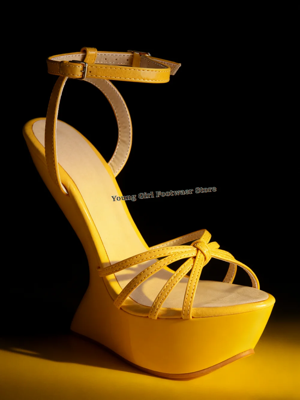 Sandali con tacco a forma speciale Europa Colori caramelle Scarpe da donna Piattaforma impermeabile Tacchi altissimi Stile sexy Venditore caldo