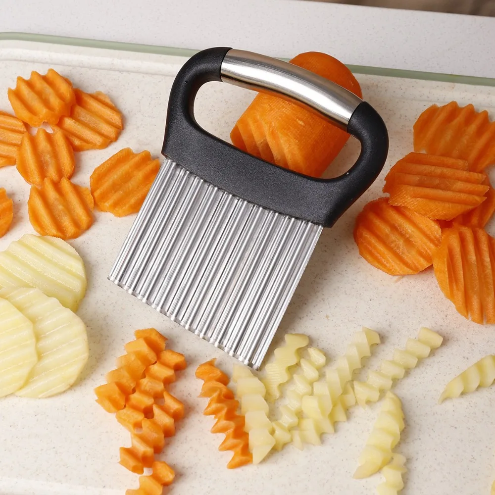 

Practical Manual Wave Potato Cutter Stainless Steel Sharp Crinkle Cutter Hard Wave French Fries Cutter Fast Food Restaurant