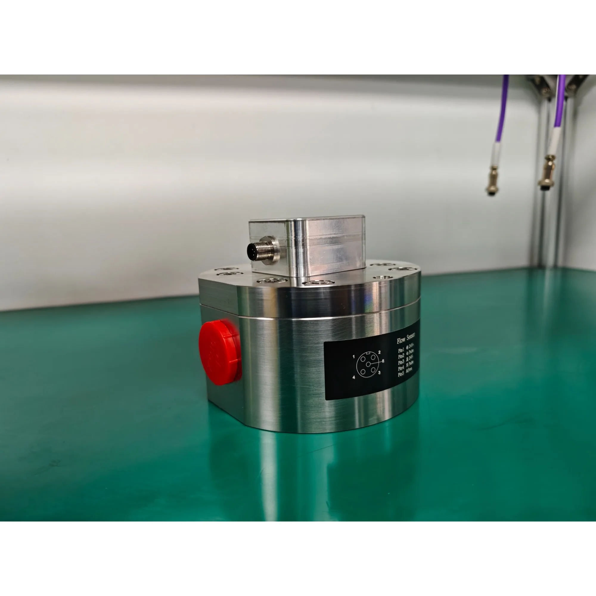 Industrial 400Bar High-Pressure Stainless Steel Micro Gear Flowmeter with 2 PNP or NPN Output Ports