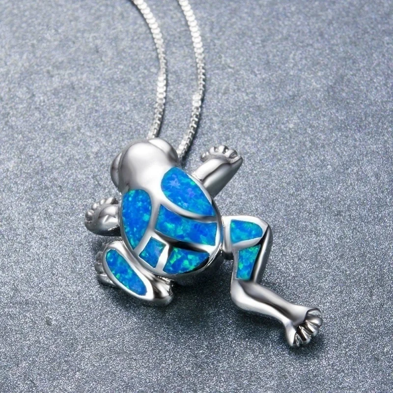 بوهيميا لطيف الضفدع قلادة قلادة للنساء البطانة الأزرق تقليد أوبال قلادة حفل زفاف مجوهرات هدايا عيد الميلاد لها