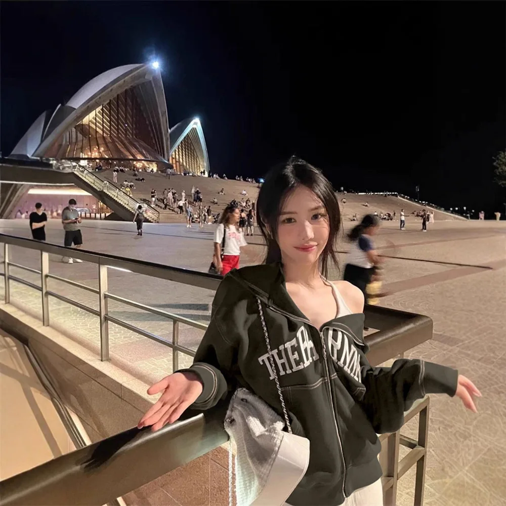 Loose Fit Zipper Hoodie Jaet with Embroidery Letters Design Comfortable Organic Cotton Long Sve Korean Sle Coat