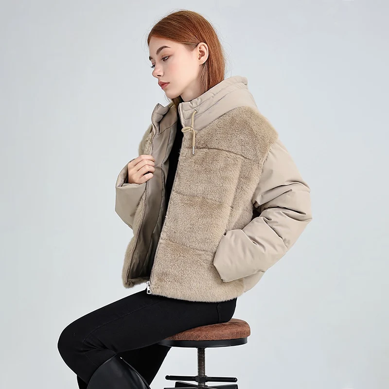 Cappotto Parka corto patchwork in peluche americano Cappotto invernale trapuntato con cappuccio tinta unita Y2K Cappotto in cotone con zip da strada chic da donna
