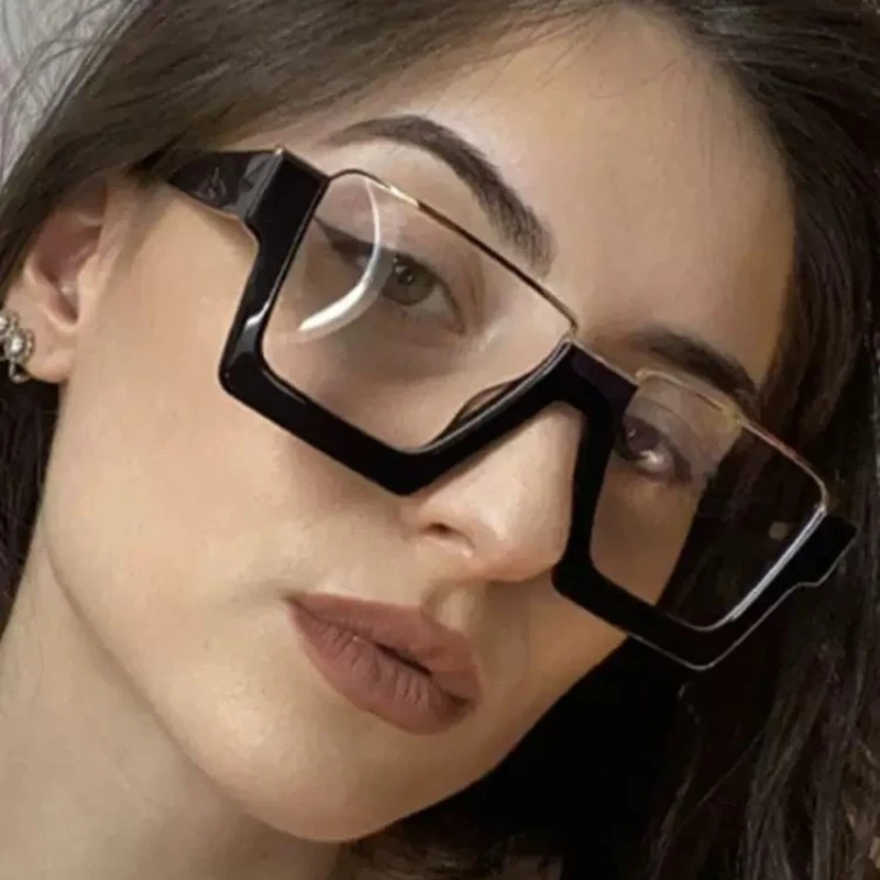 Retro Black Half Fr…