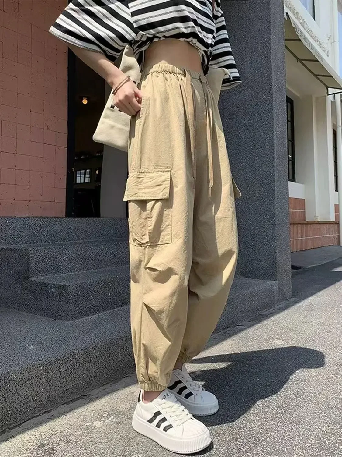 Pantaloni da lavoro per donna in estate Moda sottile Piccole cravatte a nove punte Pantaloni casual larghi Harun dimagranti JJ173