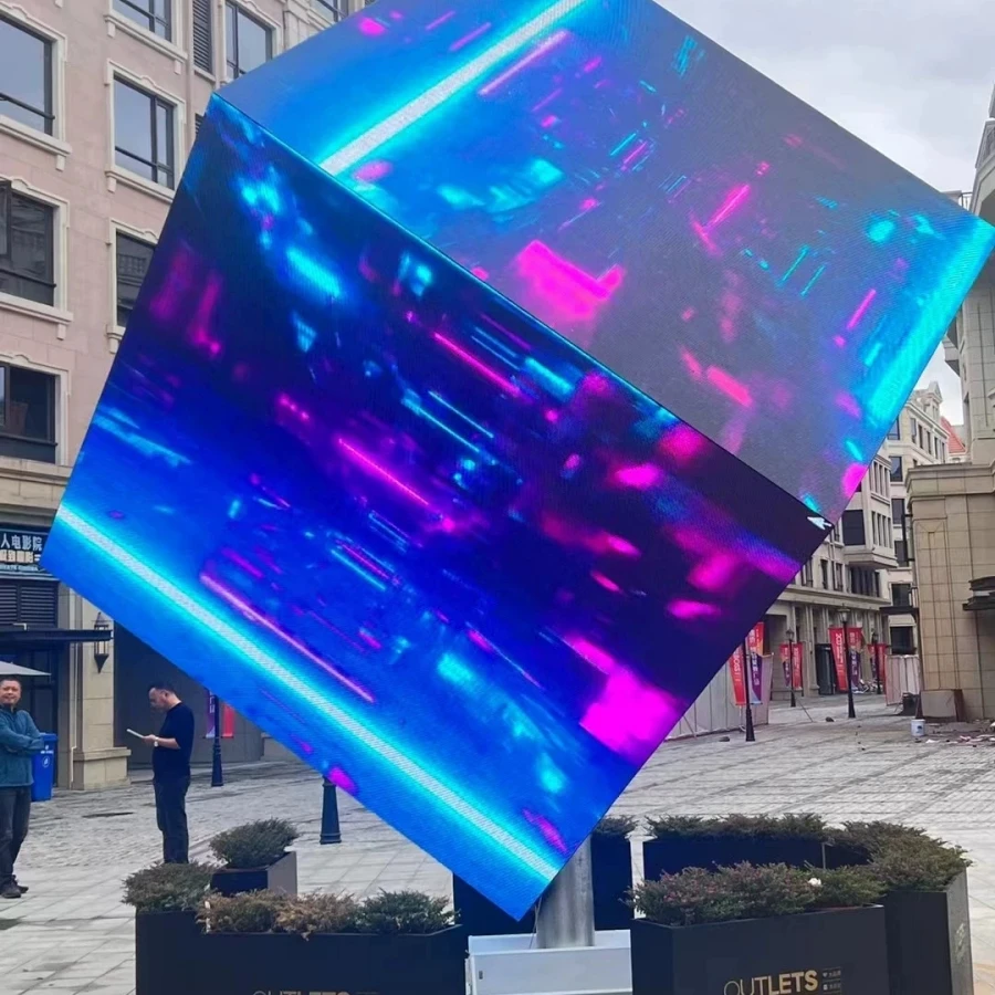 High-Res Outdoor Cubic LED Screen, P2.5–P4, Ideal for Video Walls and Digital Signage